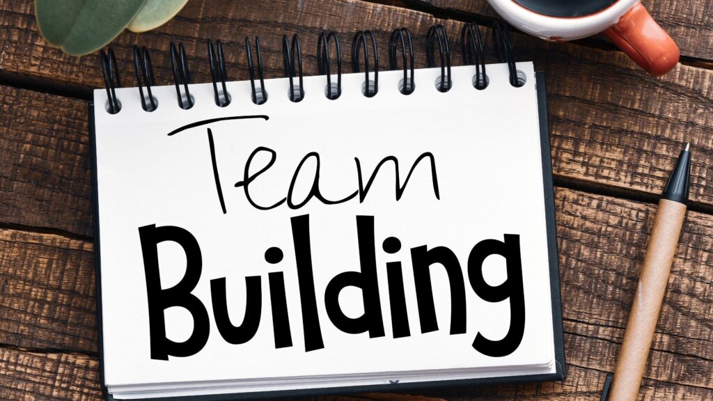 How Do You Go About Team Building in Dubai?